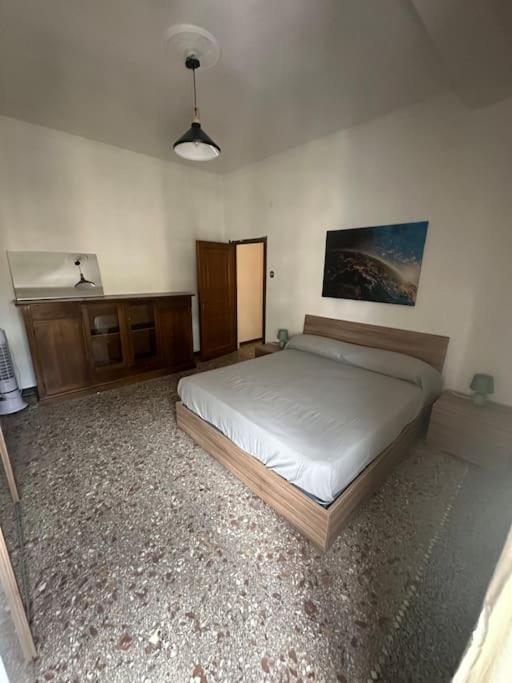 Metro C - Centocelle Ampio Appartamento Con Tre Camere Da Letto Rom Exterior foto