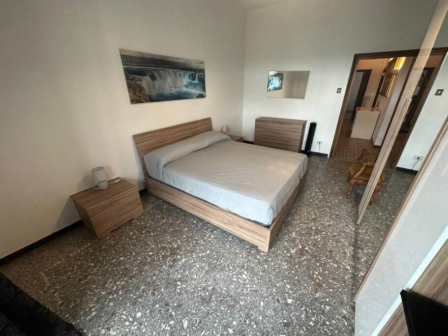 Metro C - Centocelle Ampio Appartamento Con Tre Camere Da Letto Rom Exterior foto